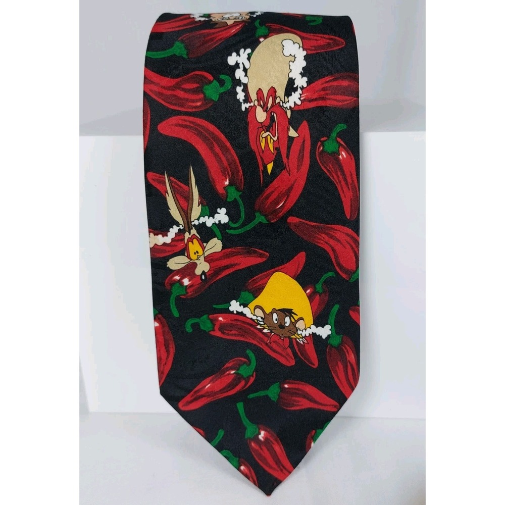 Vintage 1996 Looney Tunes Mania Necktie Hot Pepper All Over Print‎ Tie 4"x58"